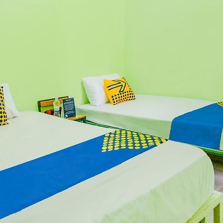 Spot On 2081 Sriwijaya Family Residence Лаванг Екстериор снимка